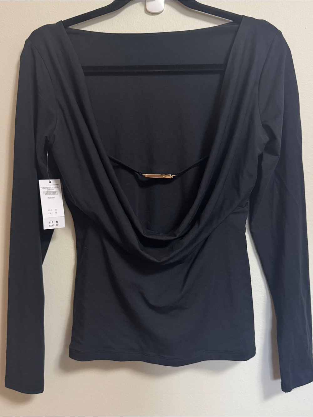 Abercrombie & Fitch Elegant Cowl-Back Hardware Top Long Sleeve SZ M Black NWT